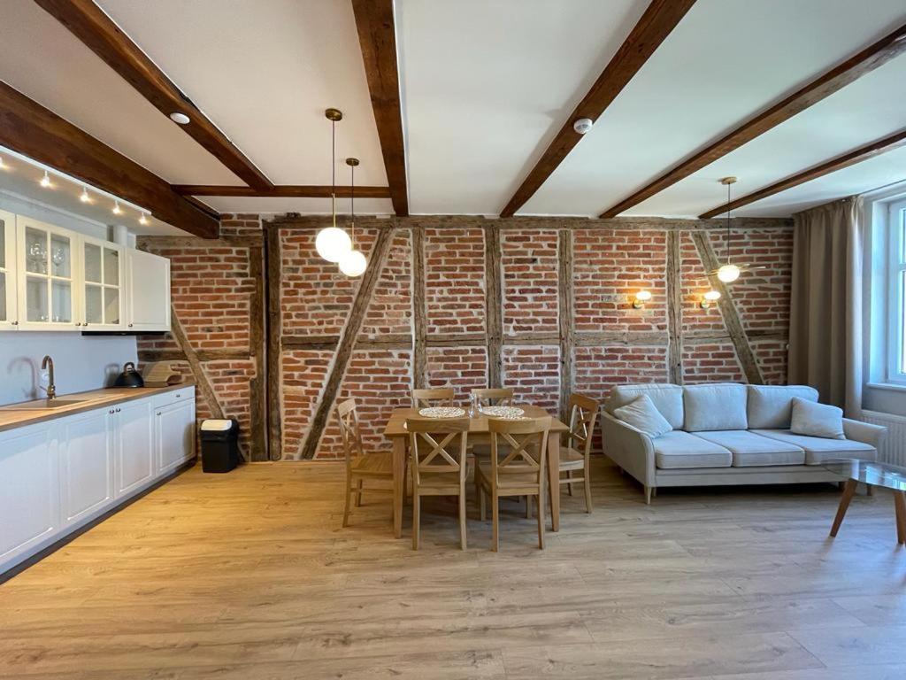 Apartamenty Rynek23 ปุกสค์ ภายนอก รูปภาพ