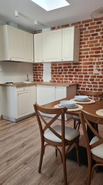 Apartamenty Rynek23 ปุกสค์ ภายนอก รูปภาพ